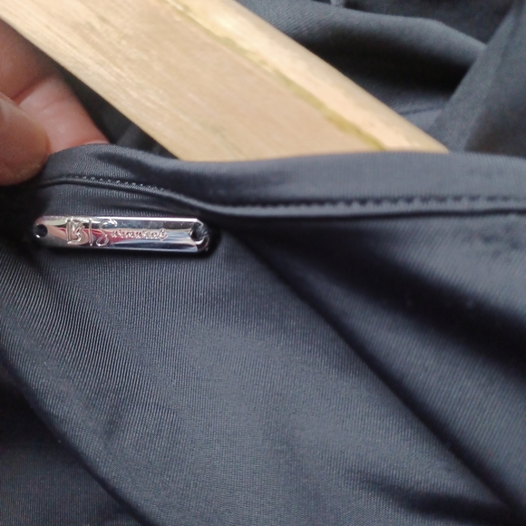 BuffBunny Beach Swim Coverup One Size Travel - Picture 2 of 5